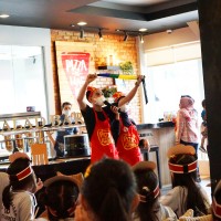 Outdoor Study ke Pizza Hut Sudirman | Kelas 3